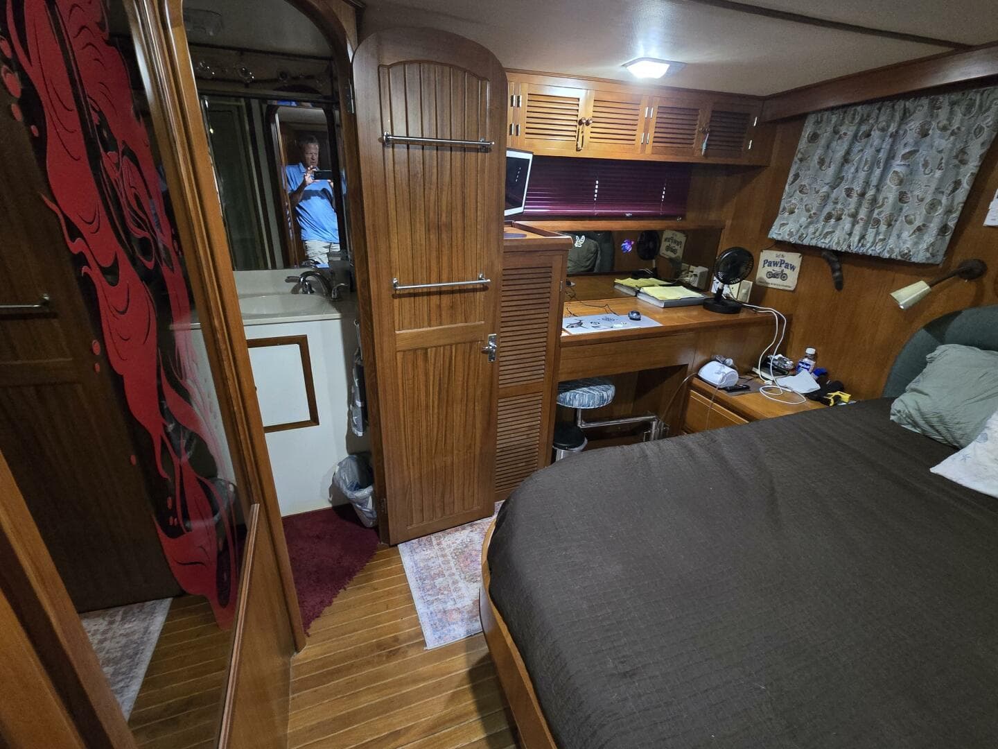 1987 Nova Marine Moorea