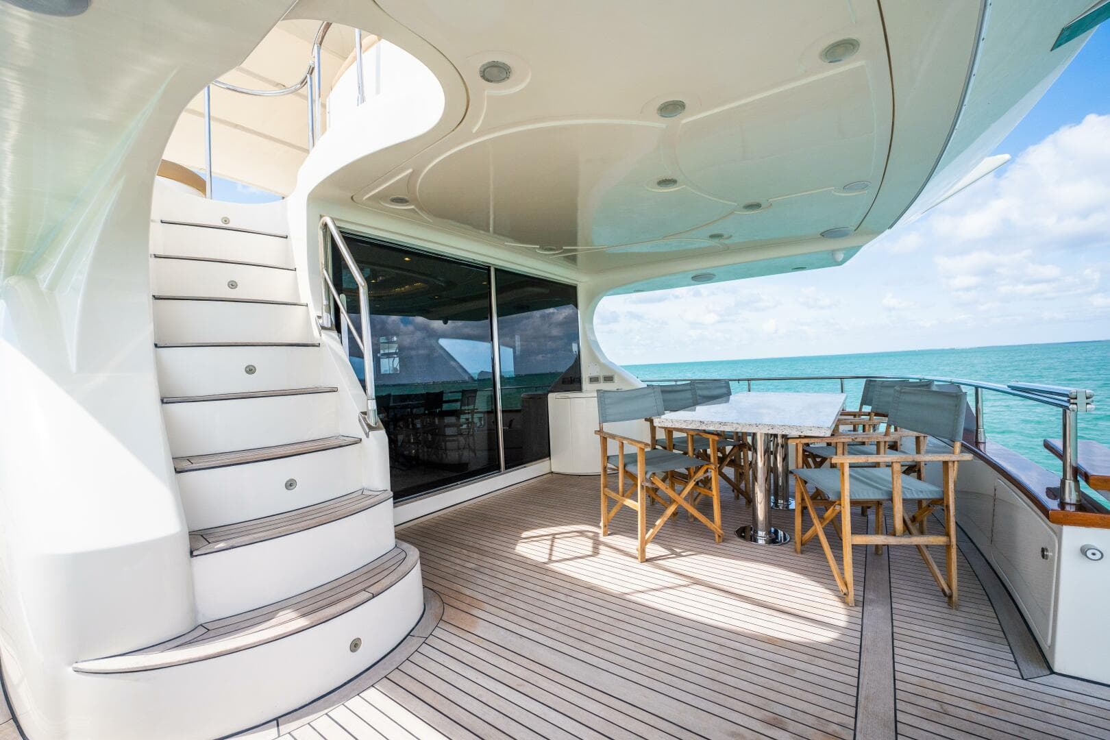 2004 Azimut 80 Carat