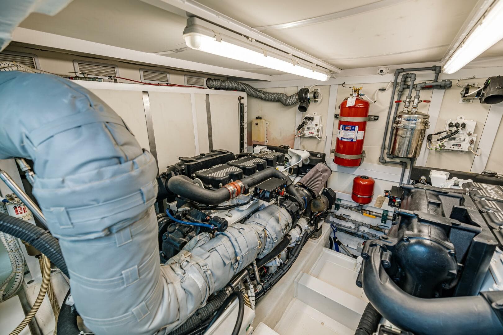 2011 Fairline 65 Squadron