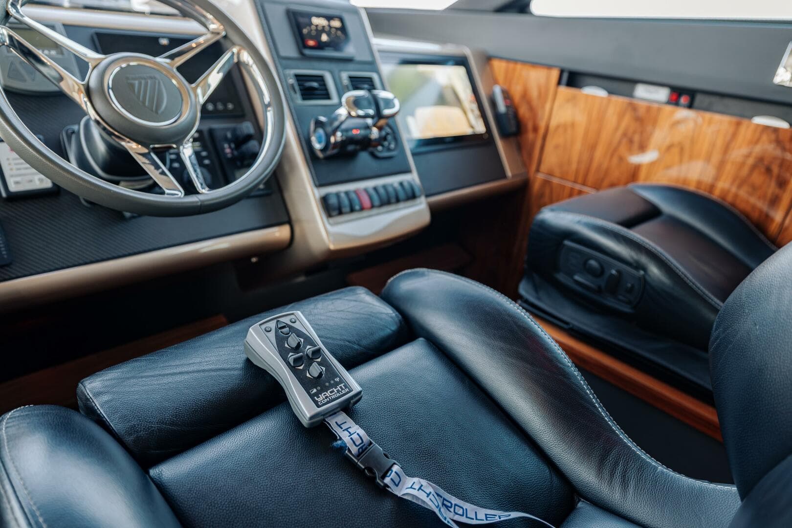 2011 Fairline 65 Squadron