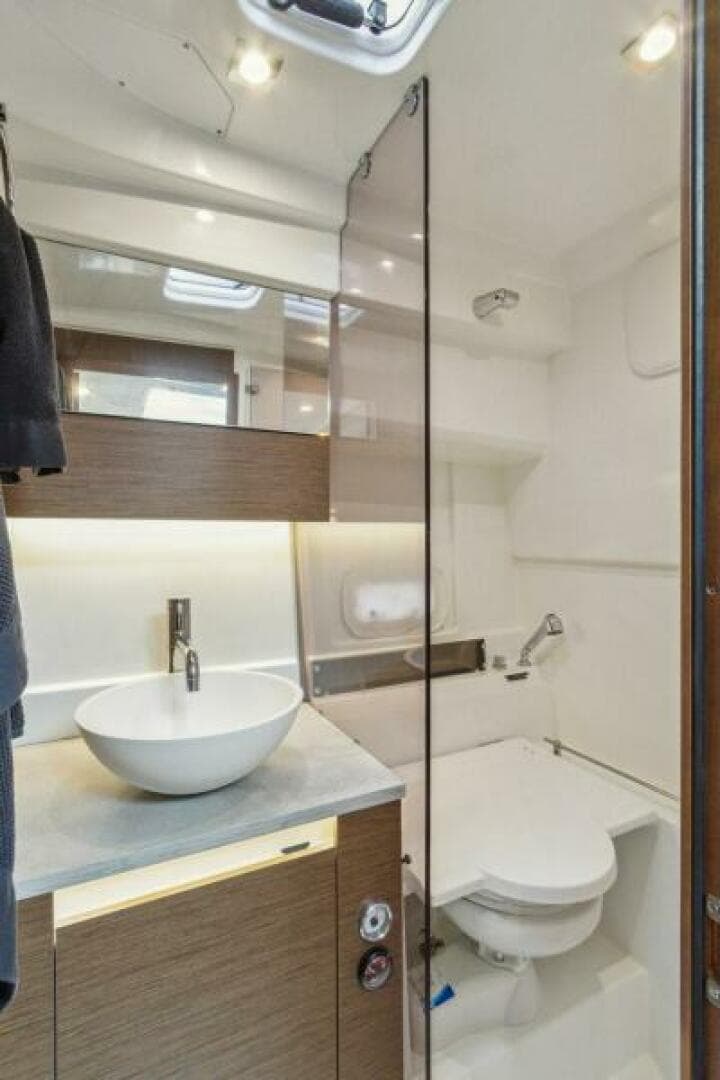 2022 Jeanneau Leader 10.5