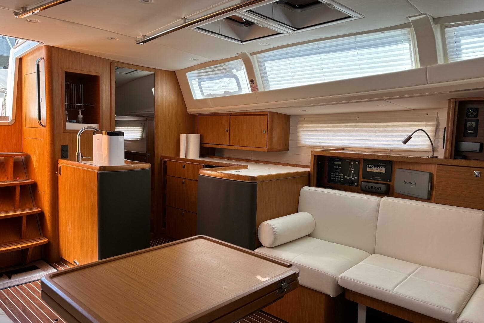 2014 Bavaria Vision 46