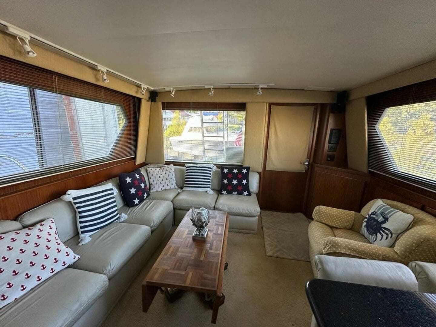 1988 Hatteras Convertible