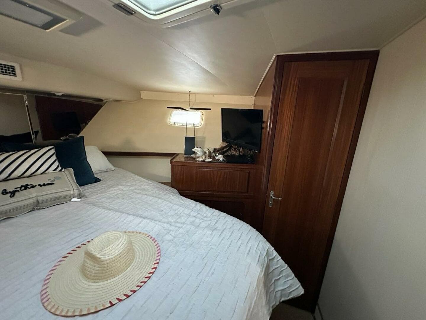 1988 Hatteras Convertible