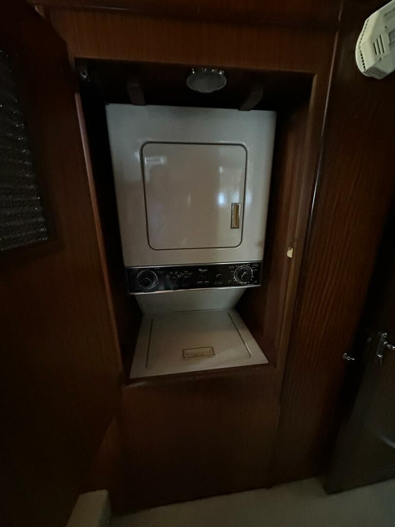 1988 Hatteras Convertible