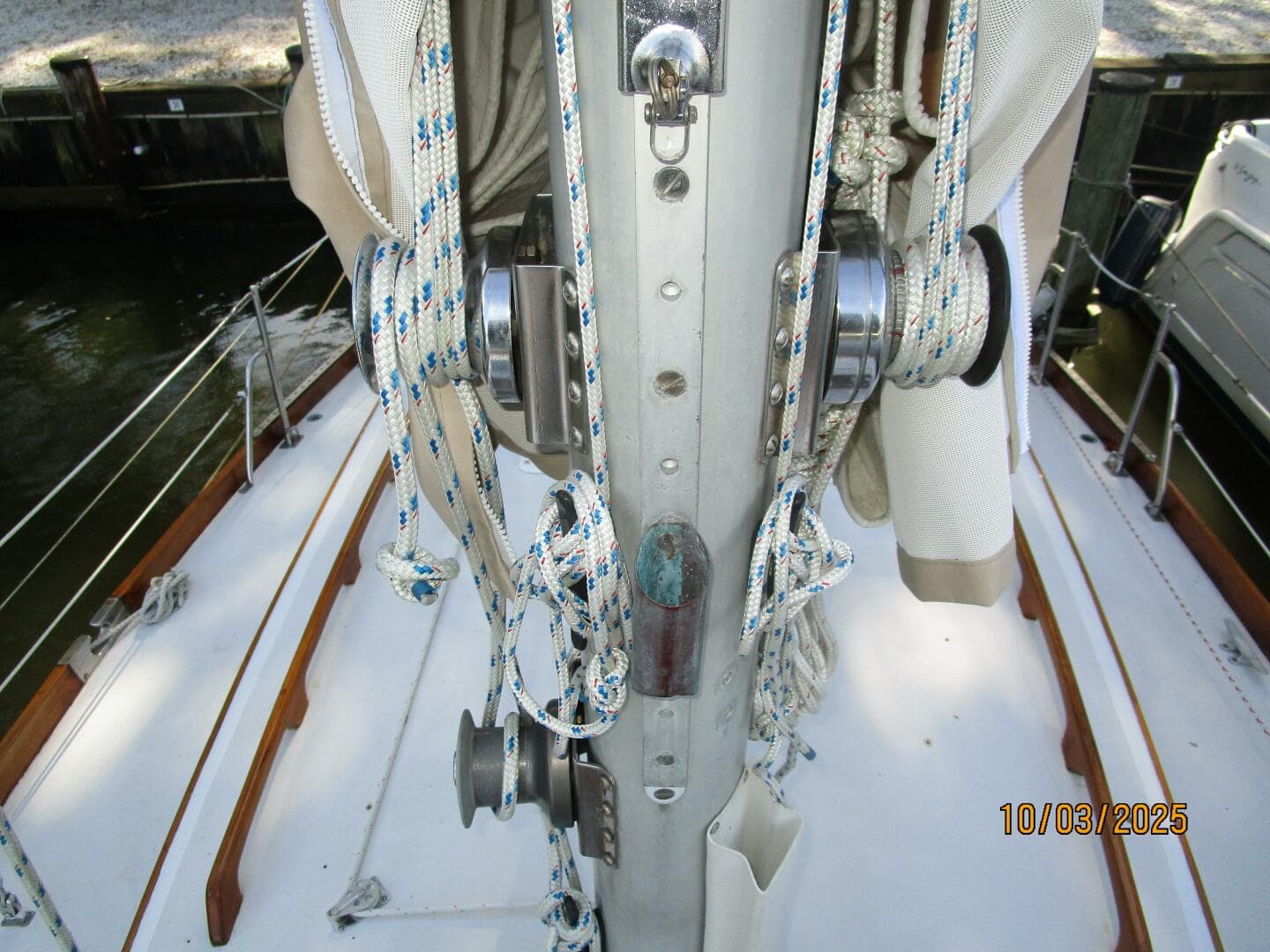35' Bristol mast winches