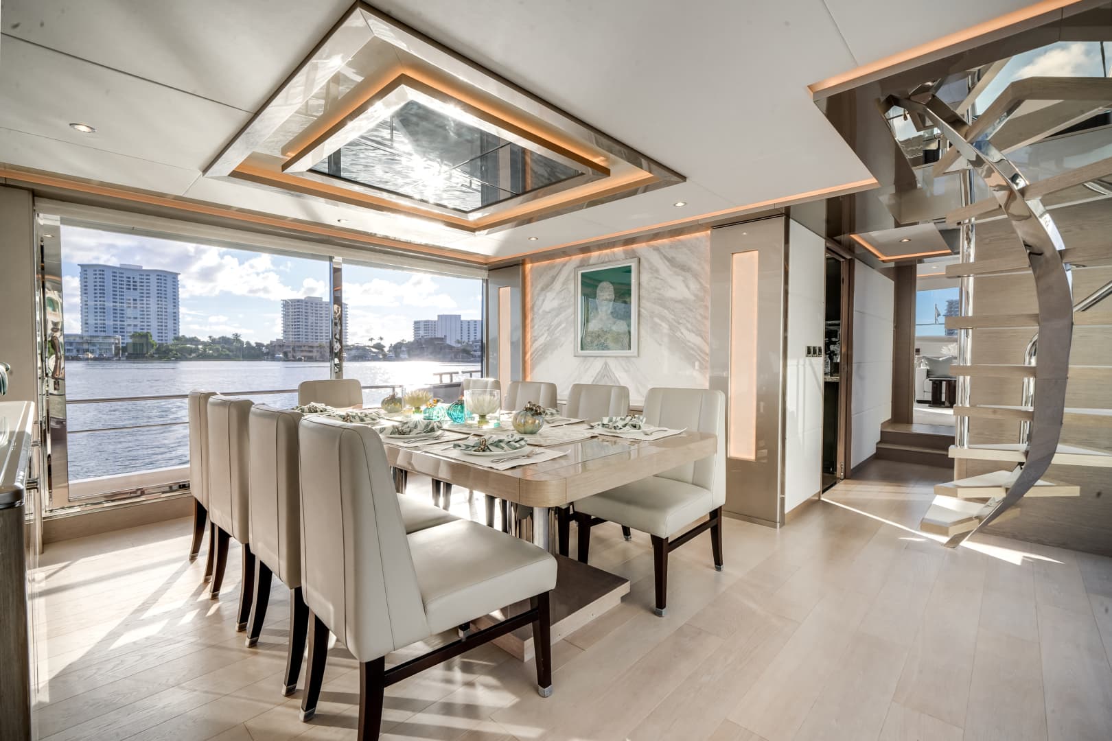 2022 Ocean Alexander 32L