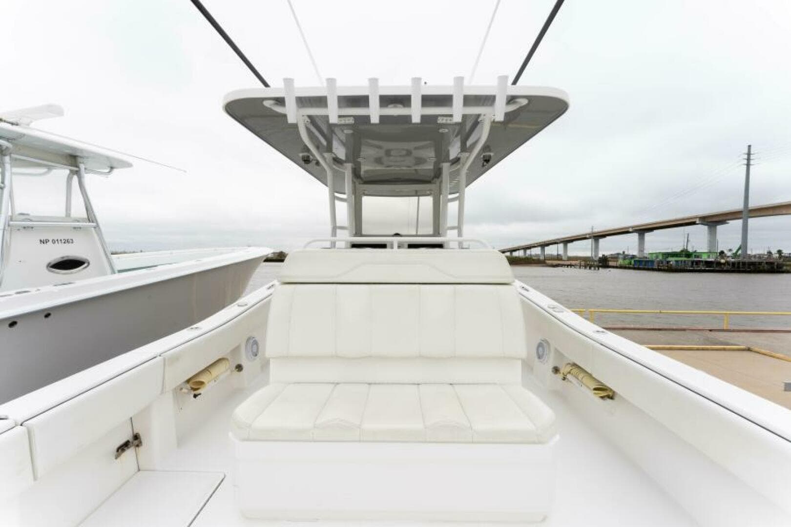 2019 Invincible 39 Open
