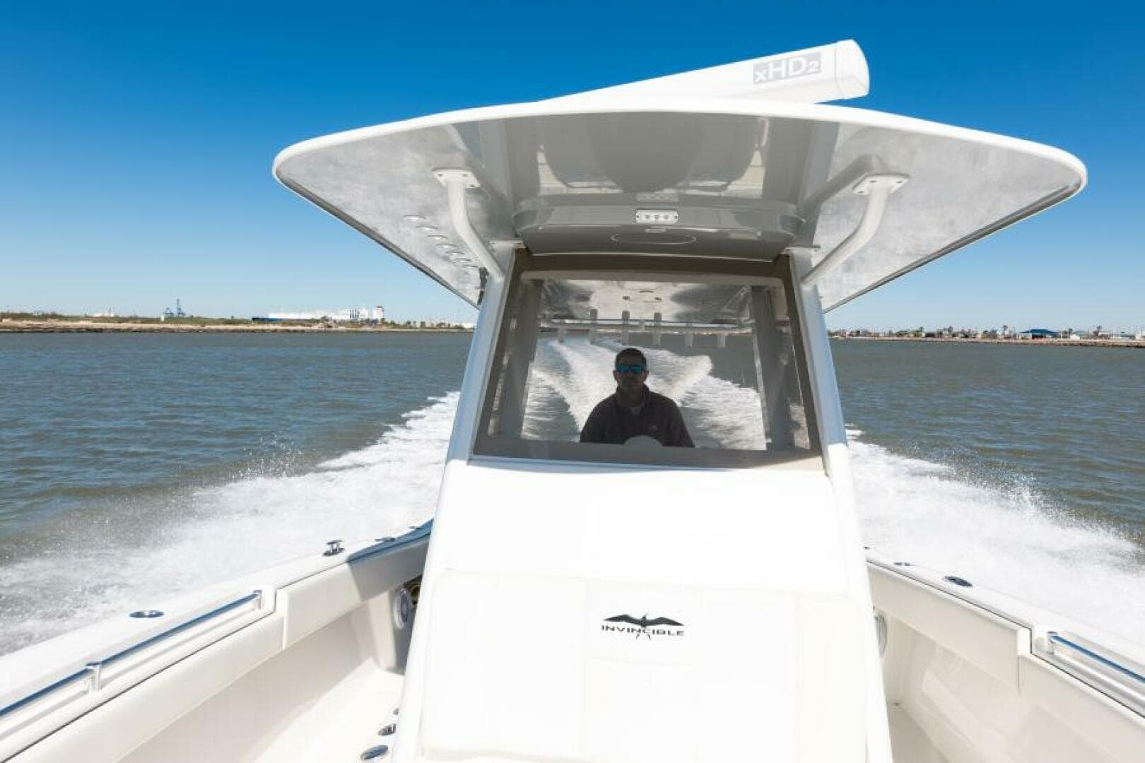 2019 Invincible 39 Open