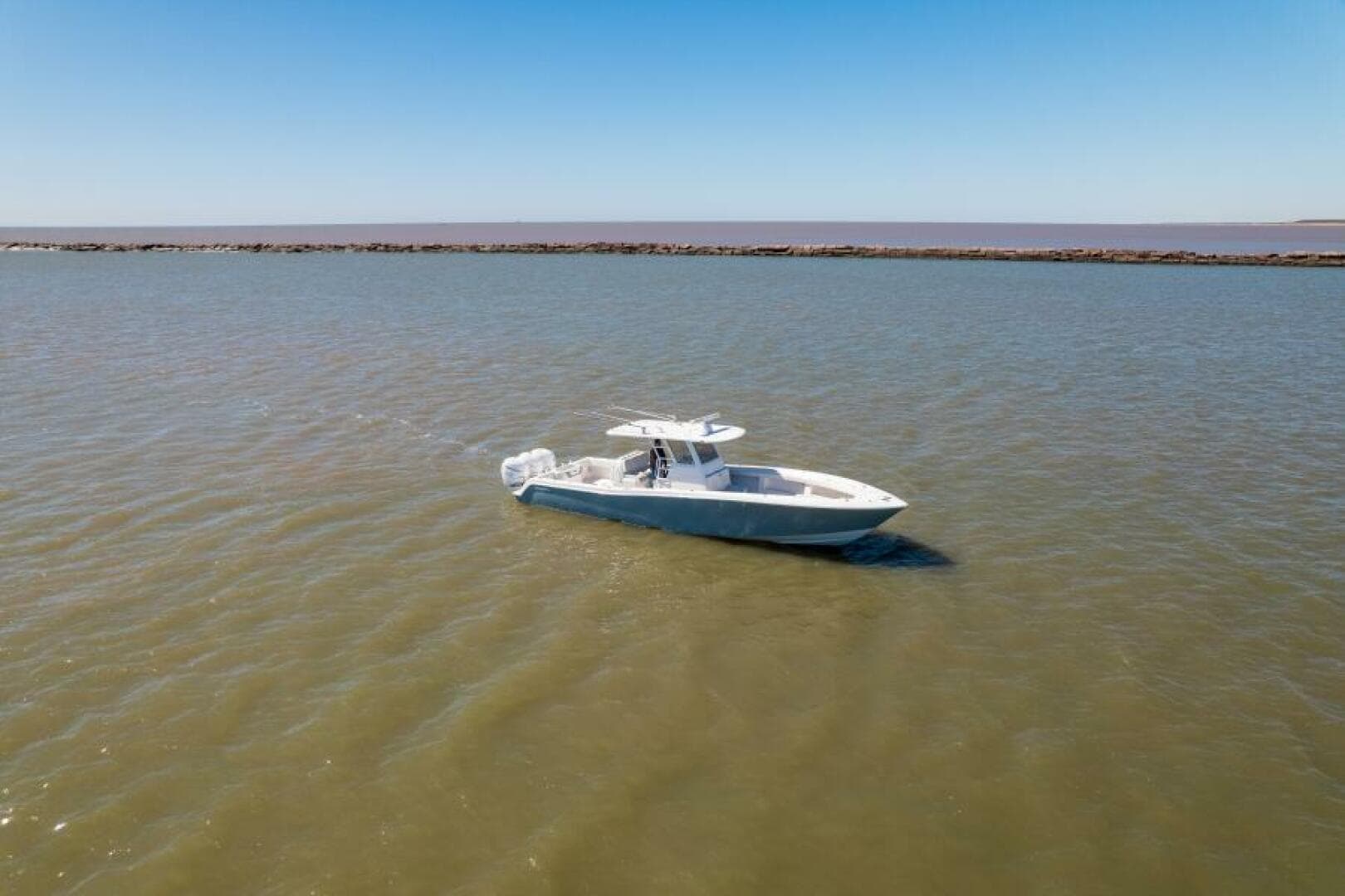 2019 Invincible 39 Open