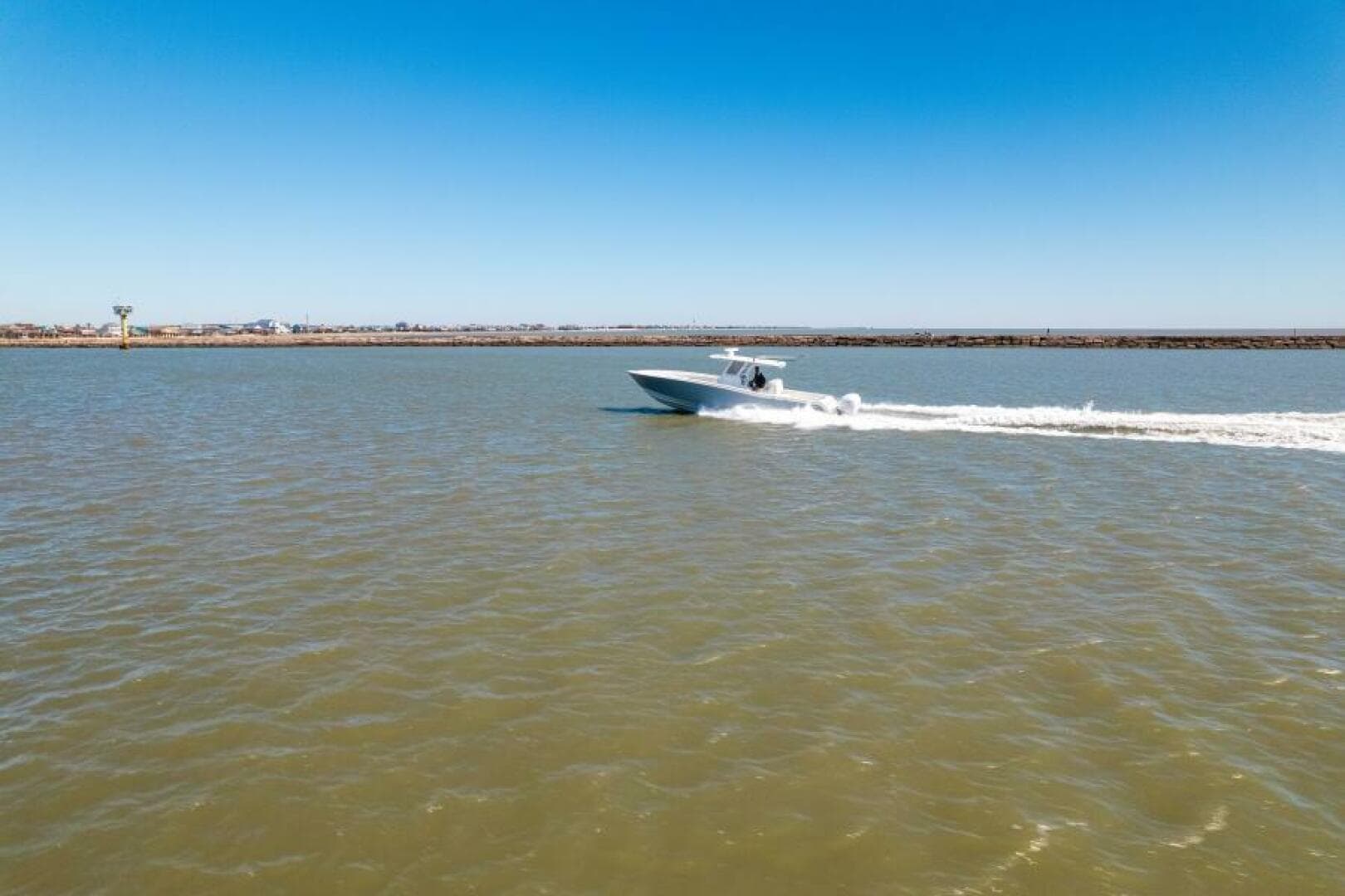 2019 Invincible 39 Open