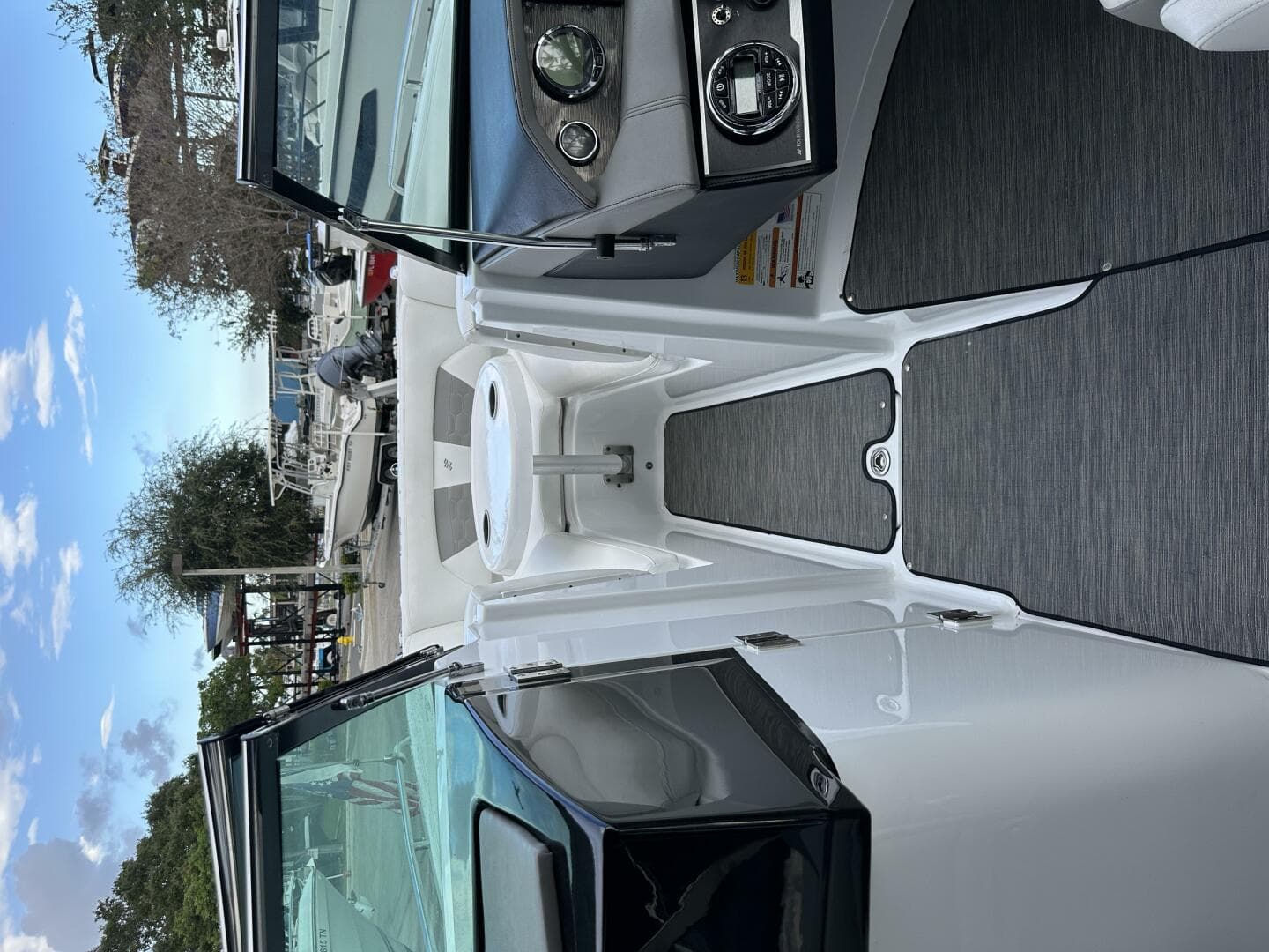 2020 Four Winns HD 240 OB