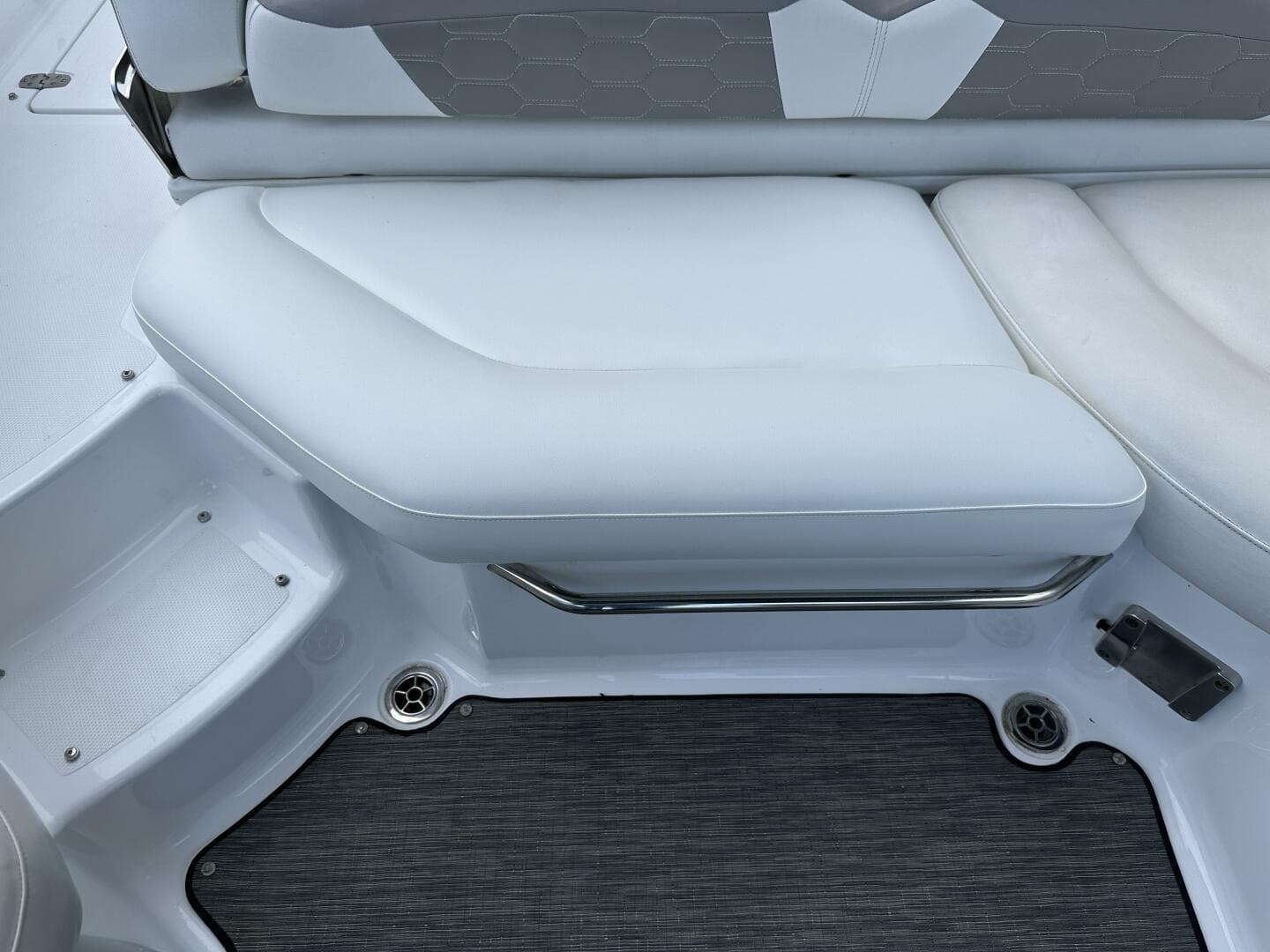 2020 Four Winns HD 240 OB