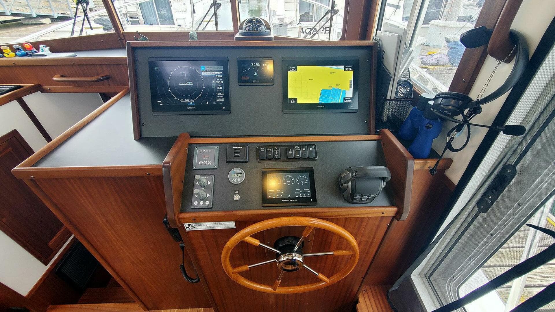 Pilothouse Helm
