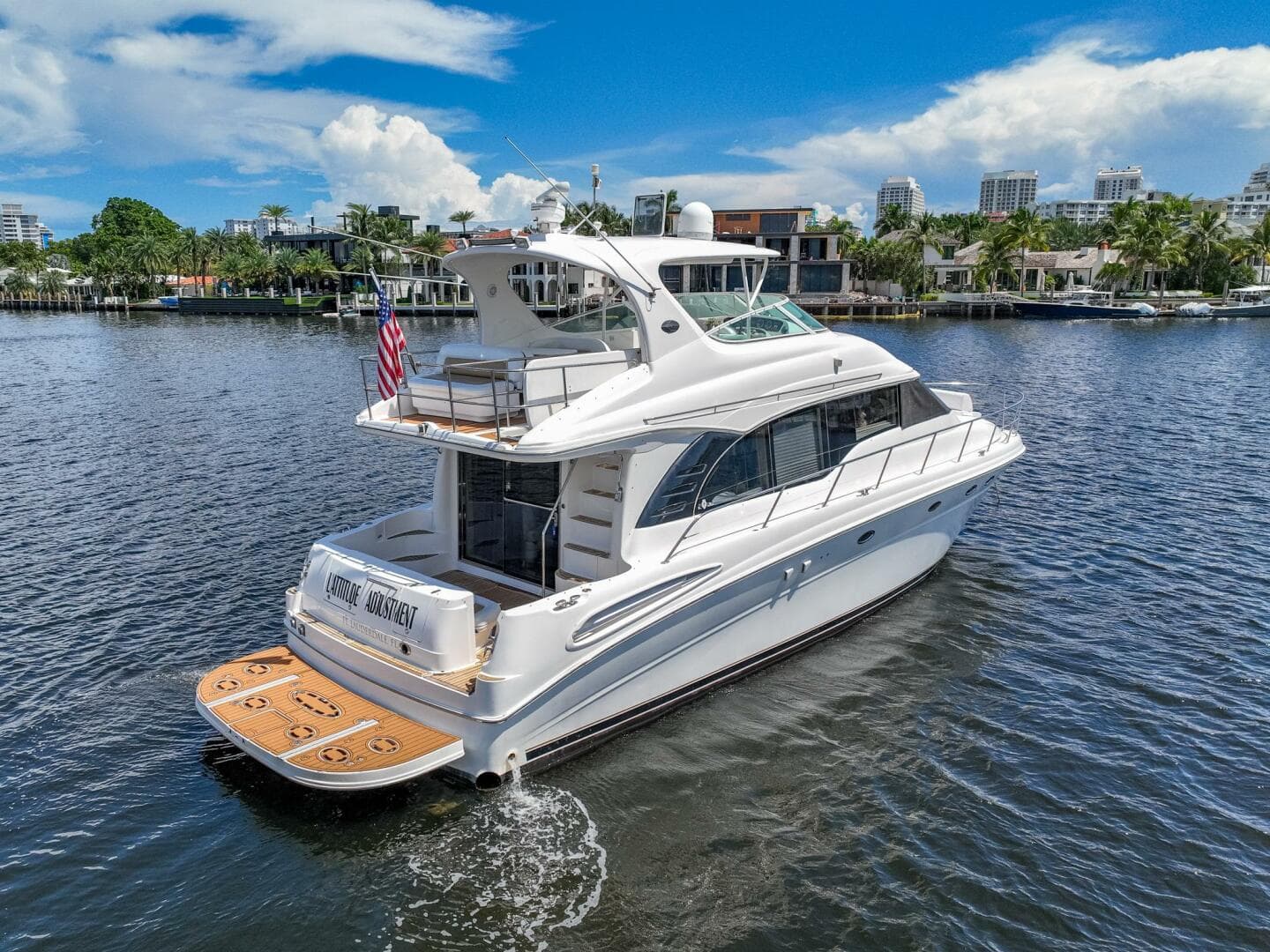 2001 Sea Ray 540 Cockpit Motor Yacht