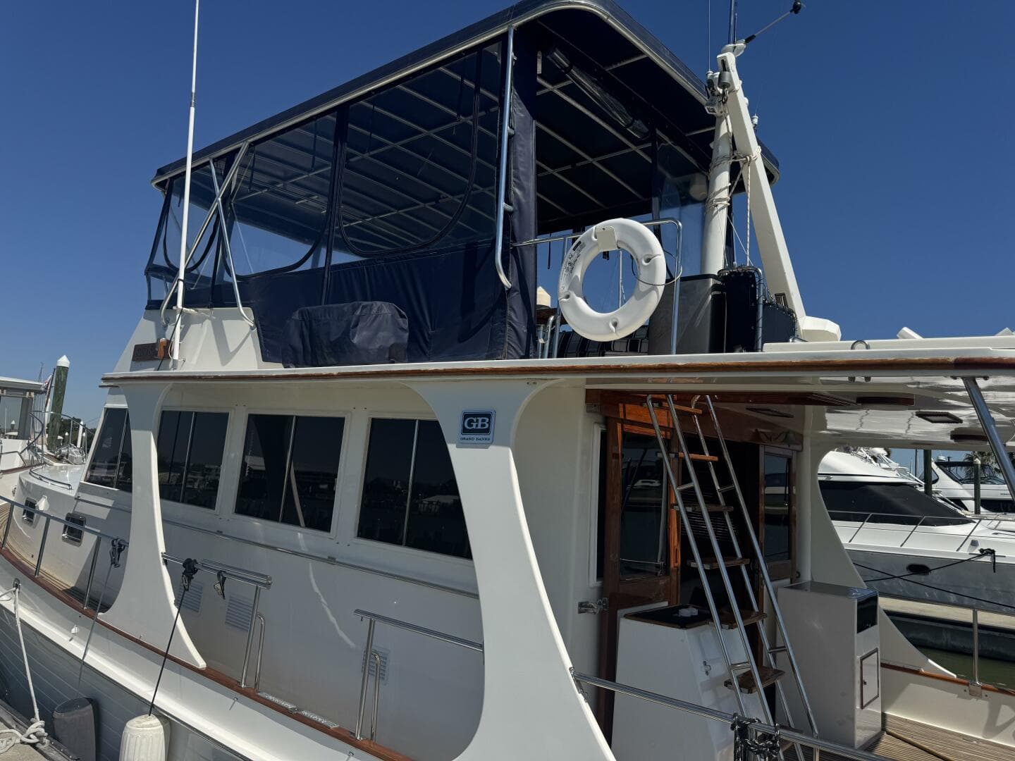 1997 Grand Banks 46 Europa