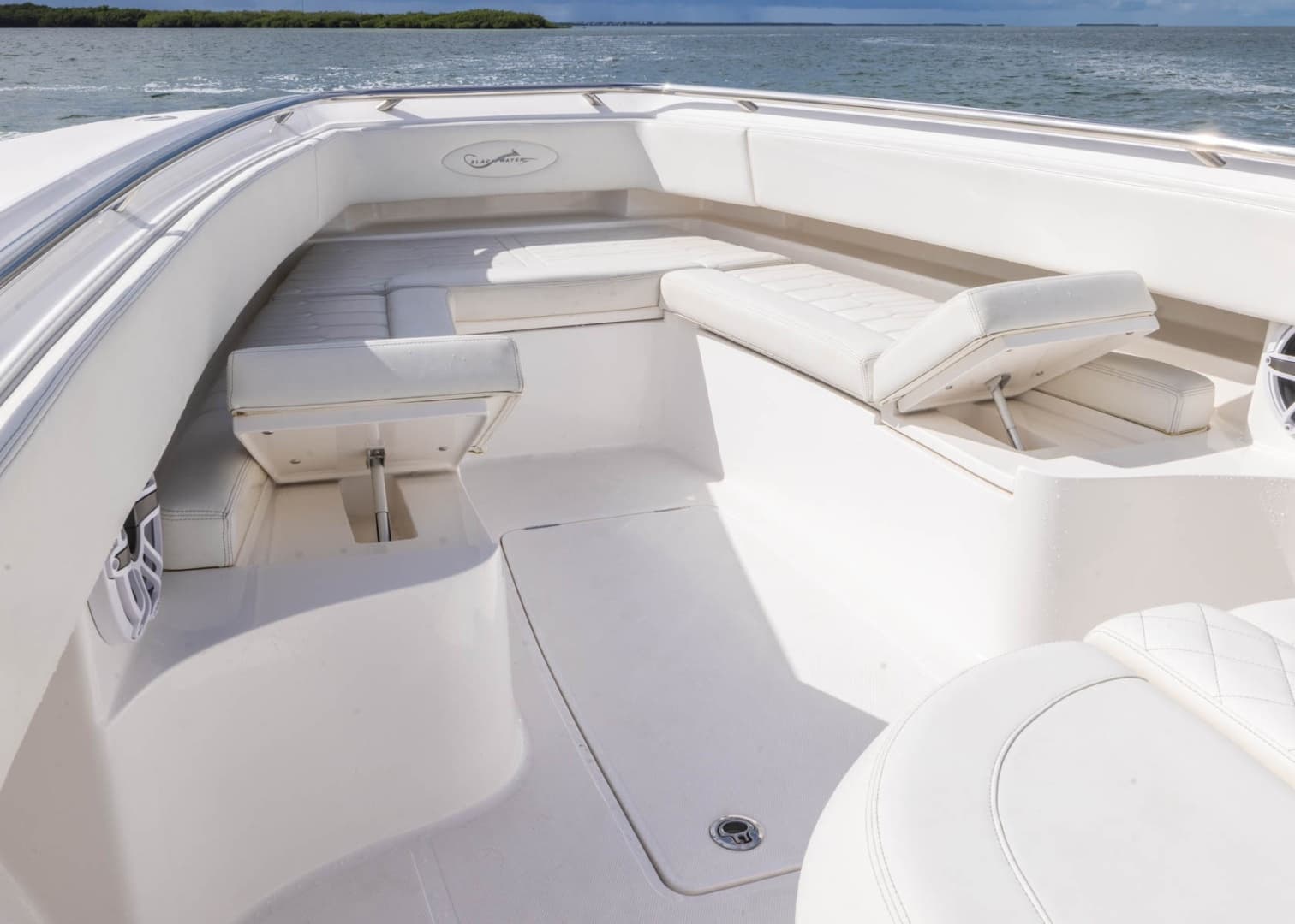 2024 BlackWater 43 Sportfish