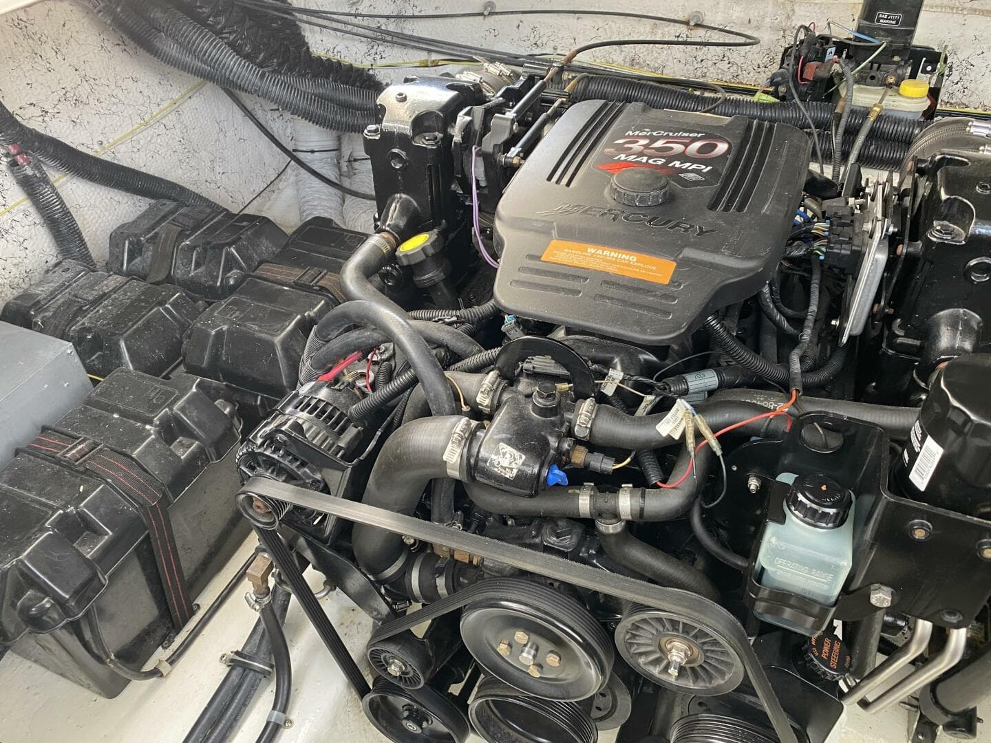 2003 Rinker 342 Fiesta Vee