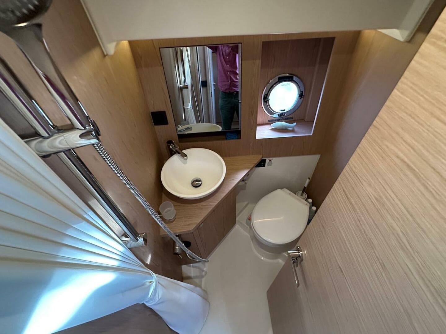 2024 Beneteau Swift Trawler 41 Sedan