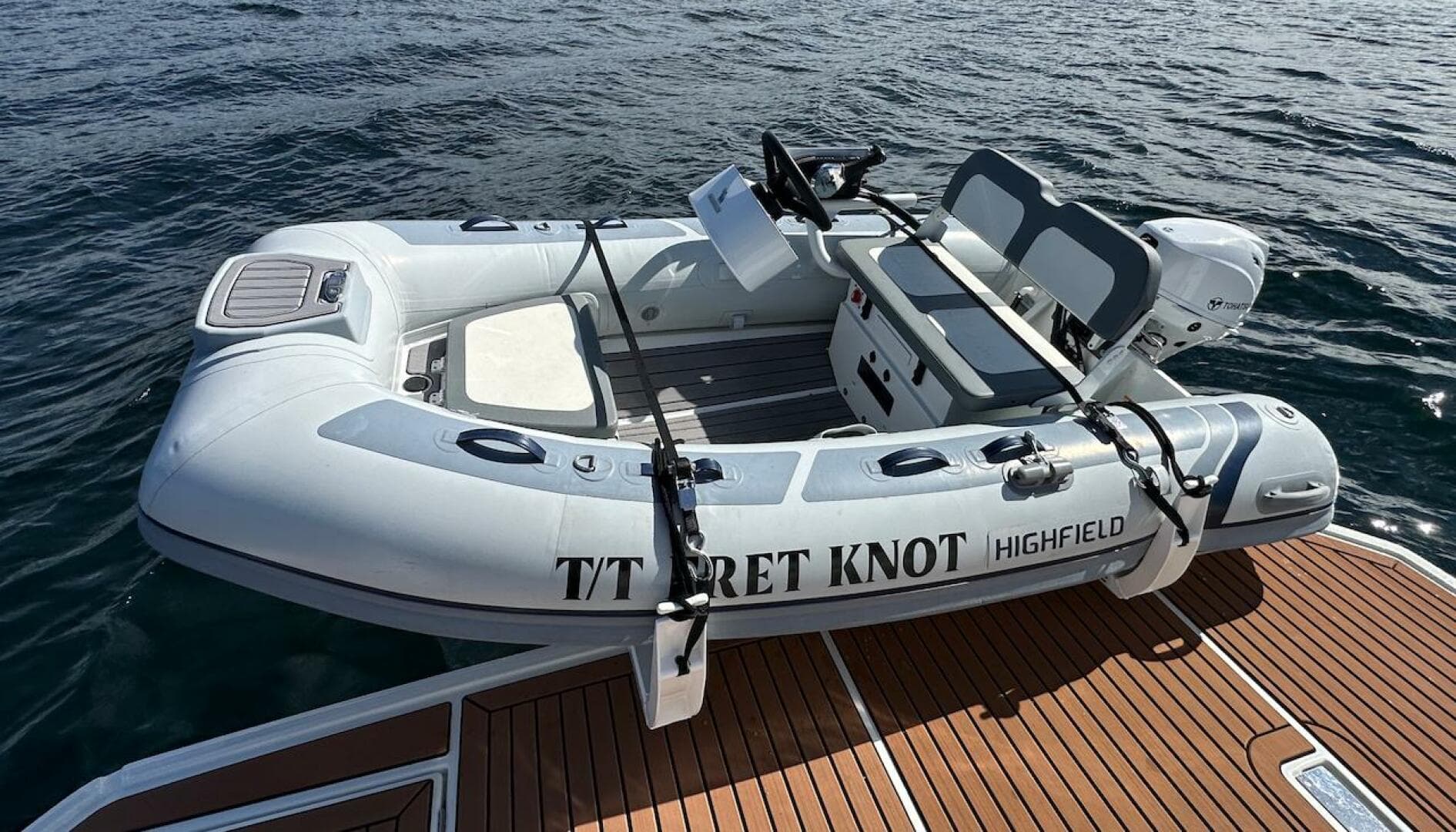 2024 Beneteau Swift Trawler 41 Sedan