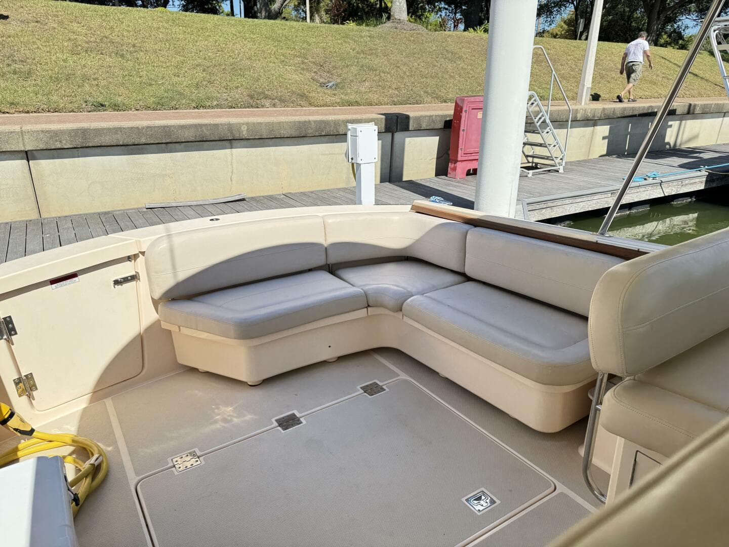 2004 Island Packet 360 Hardtop Express Cruiser