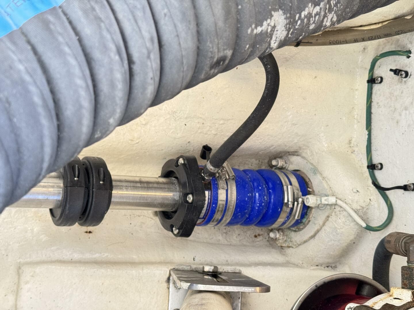 2004 Island Packet 360 Hardtop Express Cruiser