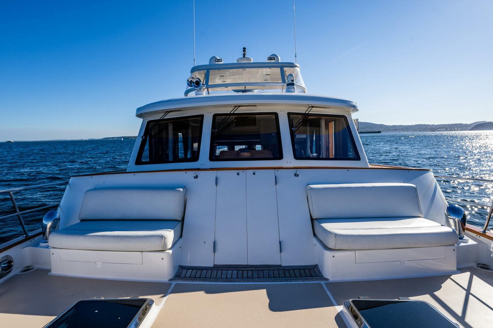 2007 Grand Banks 59 Aleutian Raised Pilothouse