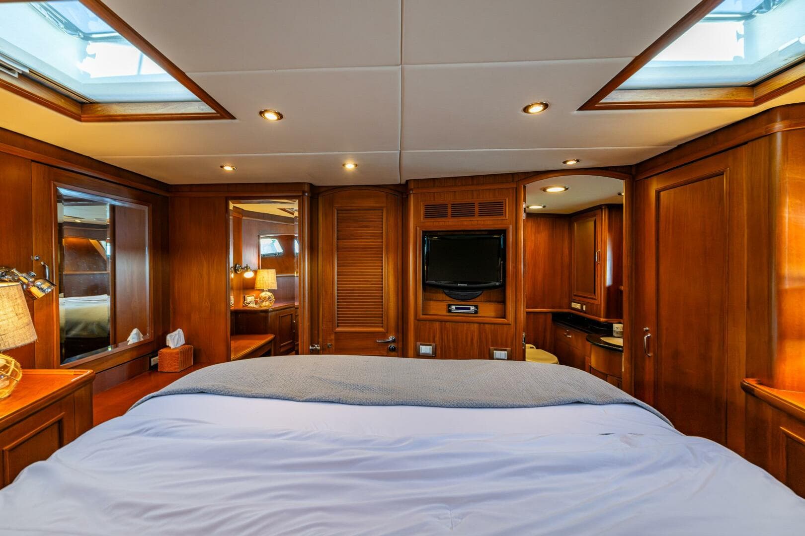 2007 Grand Banks 59 Aleutian Raised Pilothouse