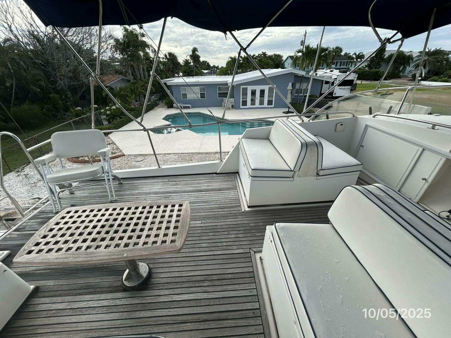 42' Grand Banks flybridge port