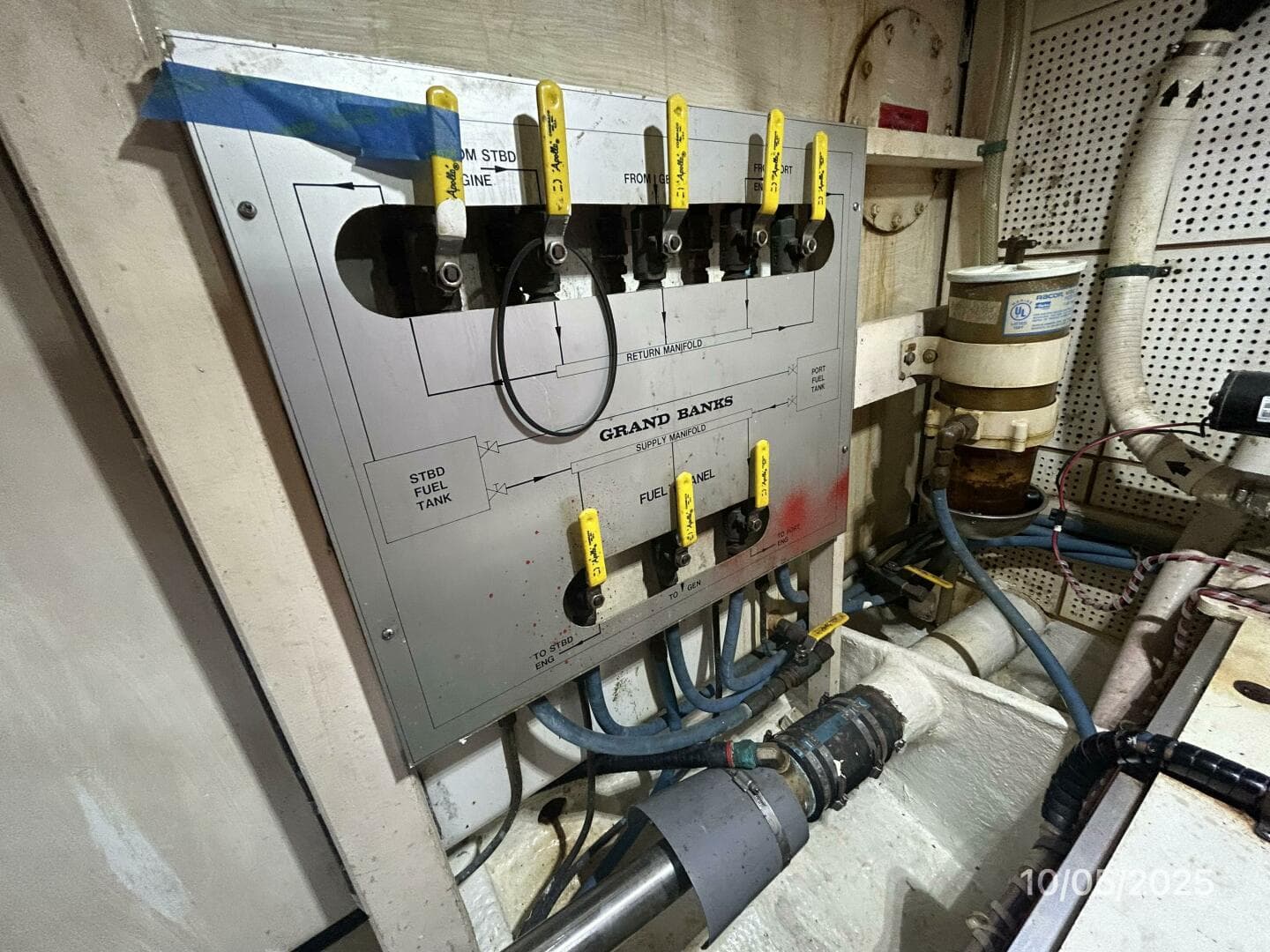 42' Grand Banks fuel manifold