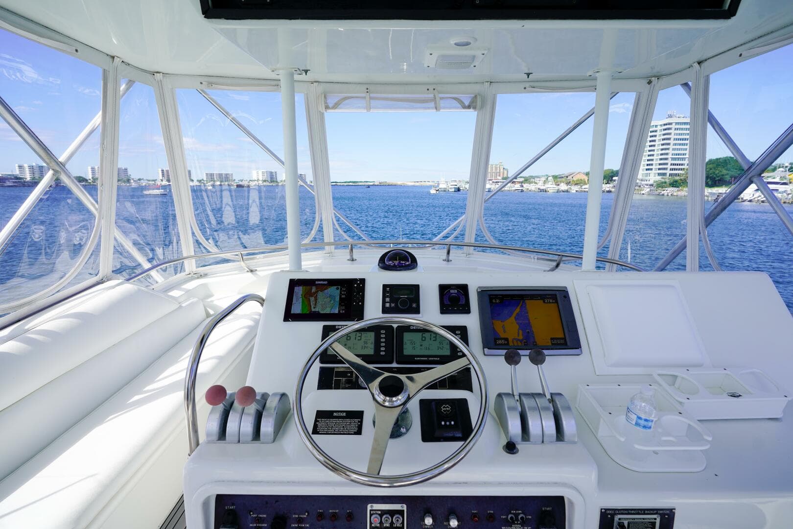 1994 Hatteras 46 Convertible- CHANGE ORDER- Helm