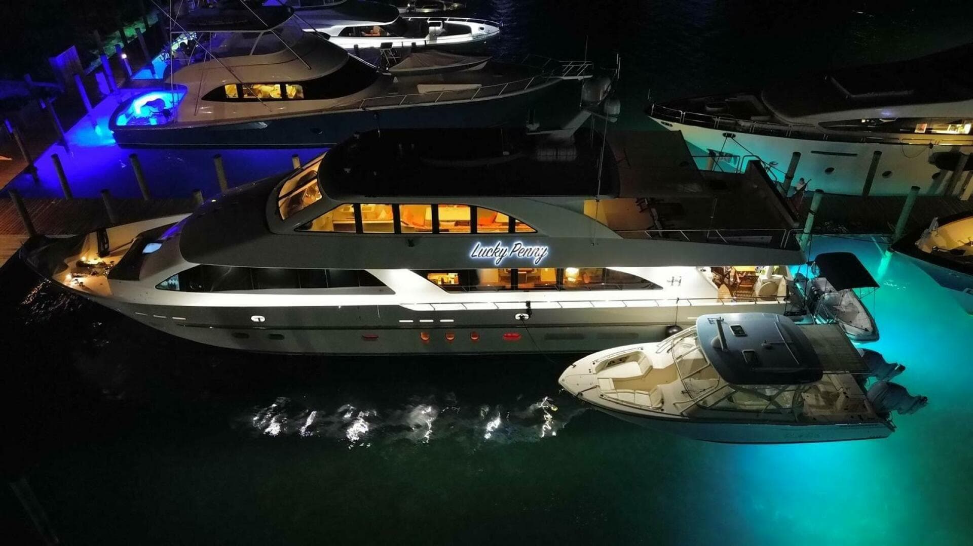 2014 Hargrave Sky Lounge