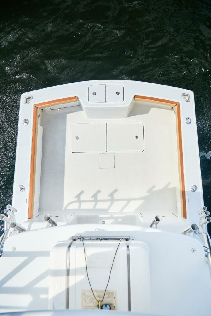 2003 Egg Harbor Predator Express