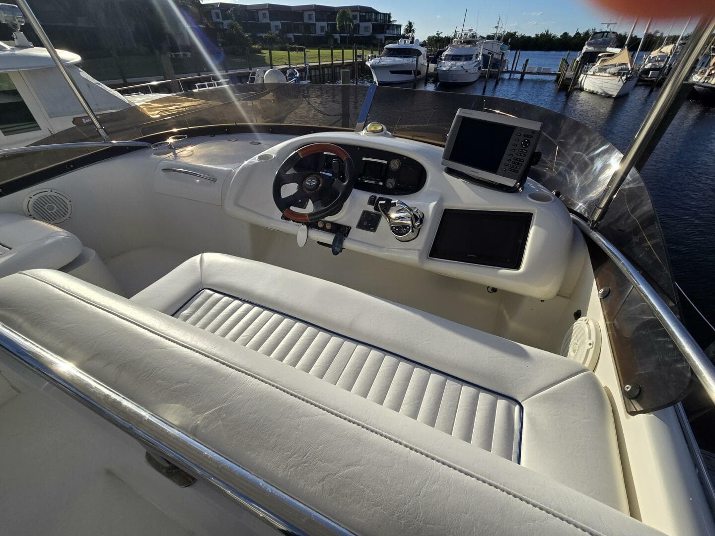 1997 Sunseeker Manhattan 48