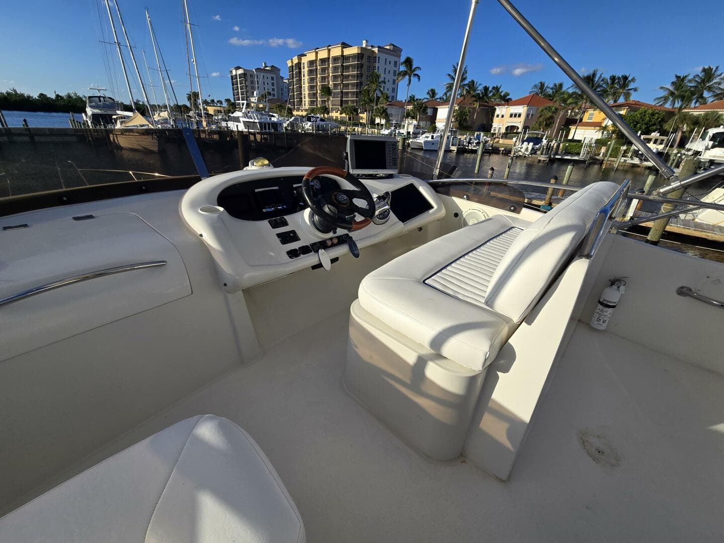 1997 Sunseeker Manhattan 48