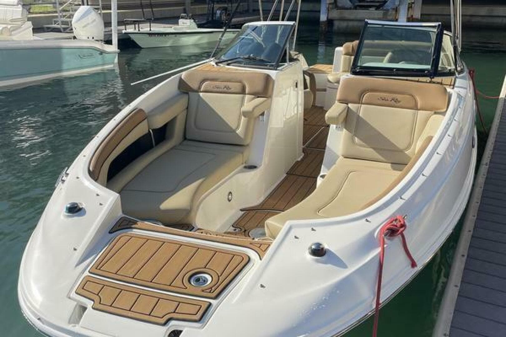 2014 Sea Ray 260 SunDeck