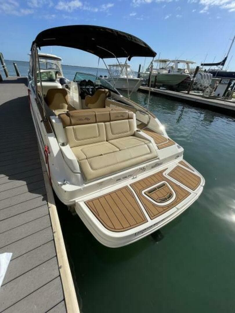 2014 Sea Ray 260 SunDeck