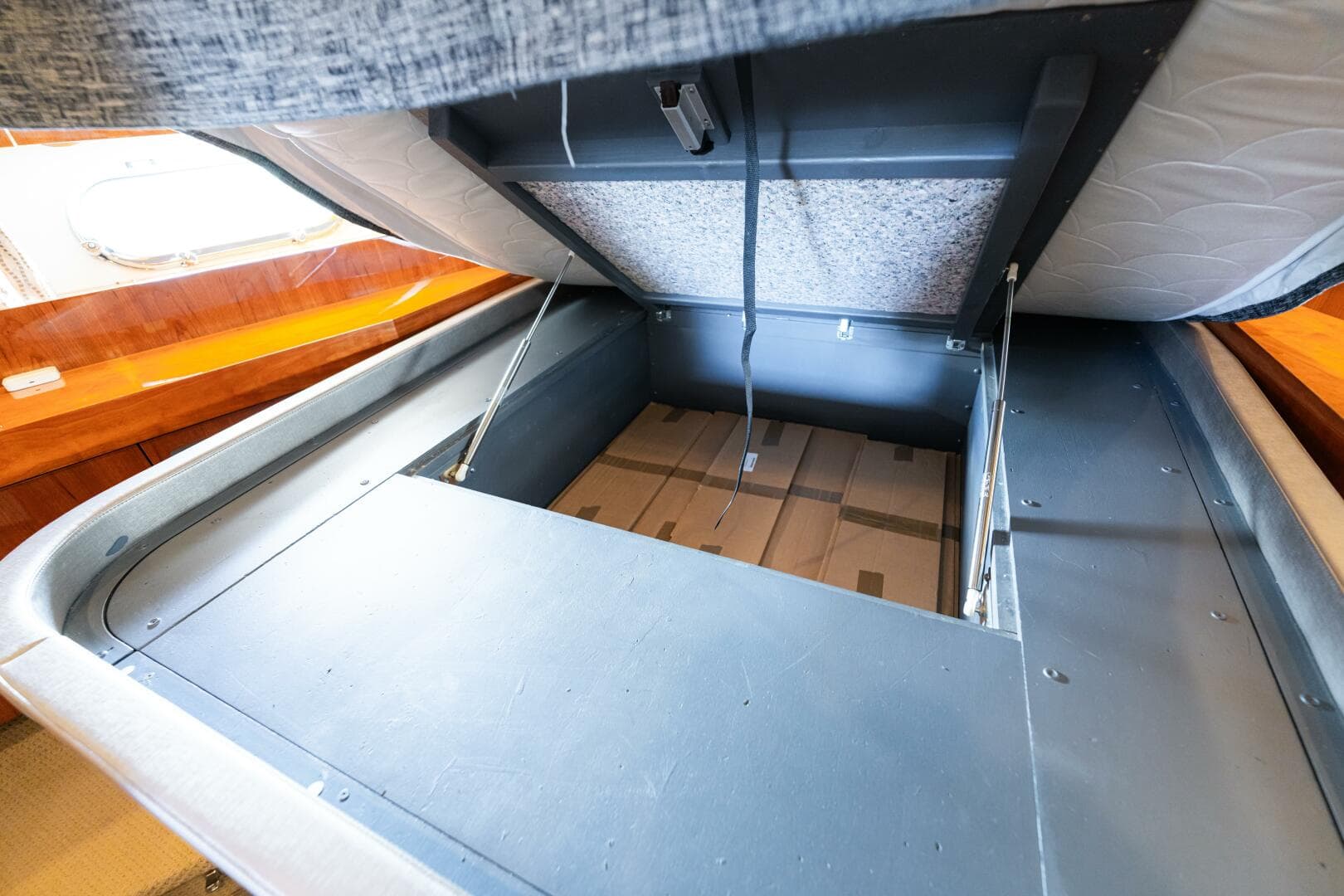 2014 Sunseeker Predator 60