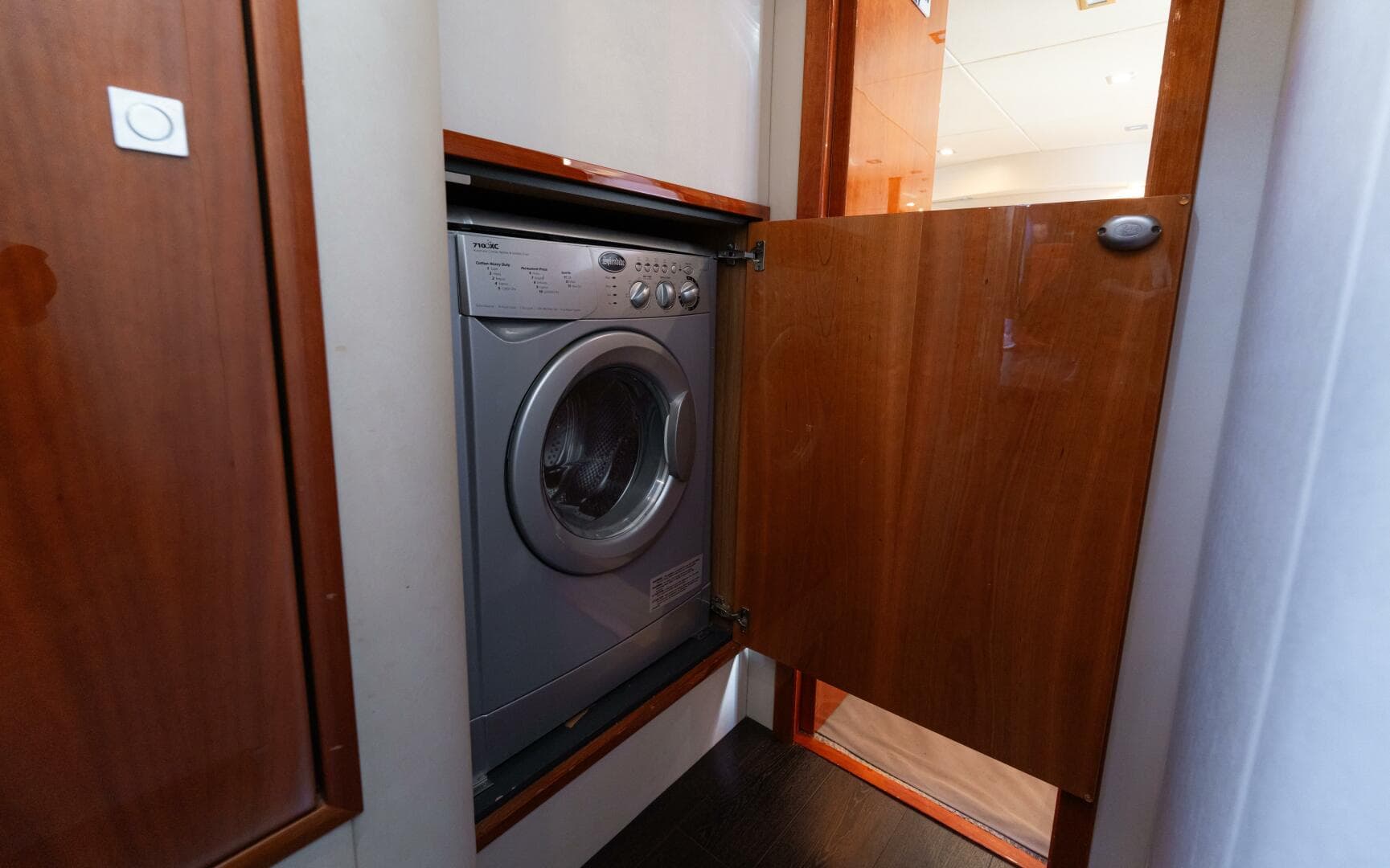 2014 Sunseeker Predator 60