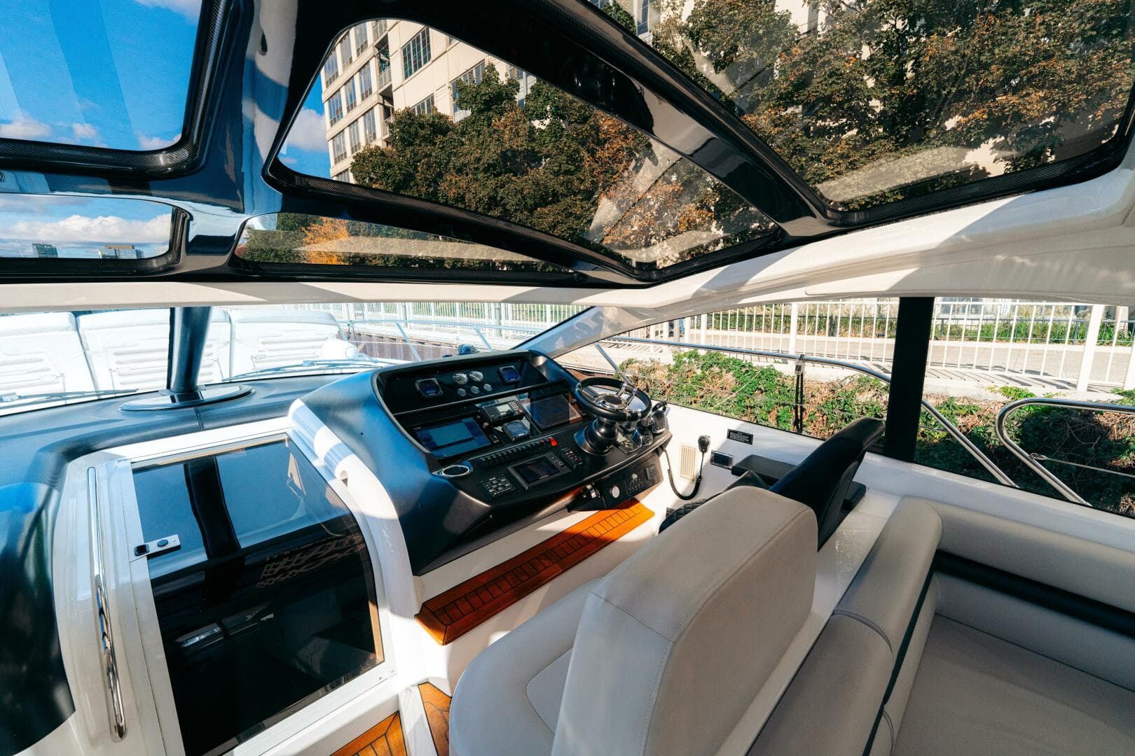 2014 Sunseeker Predator 60