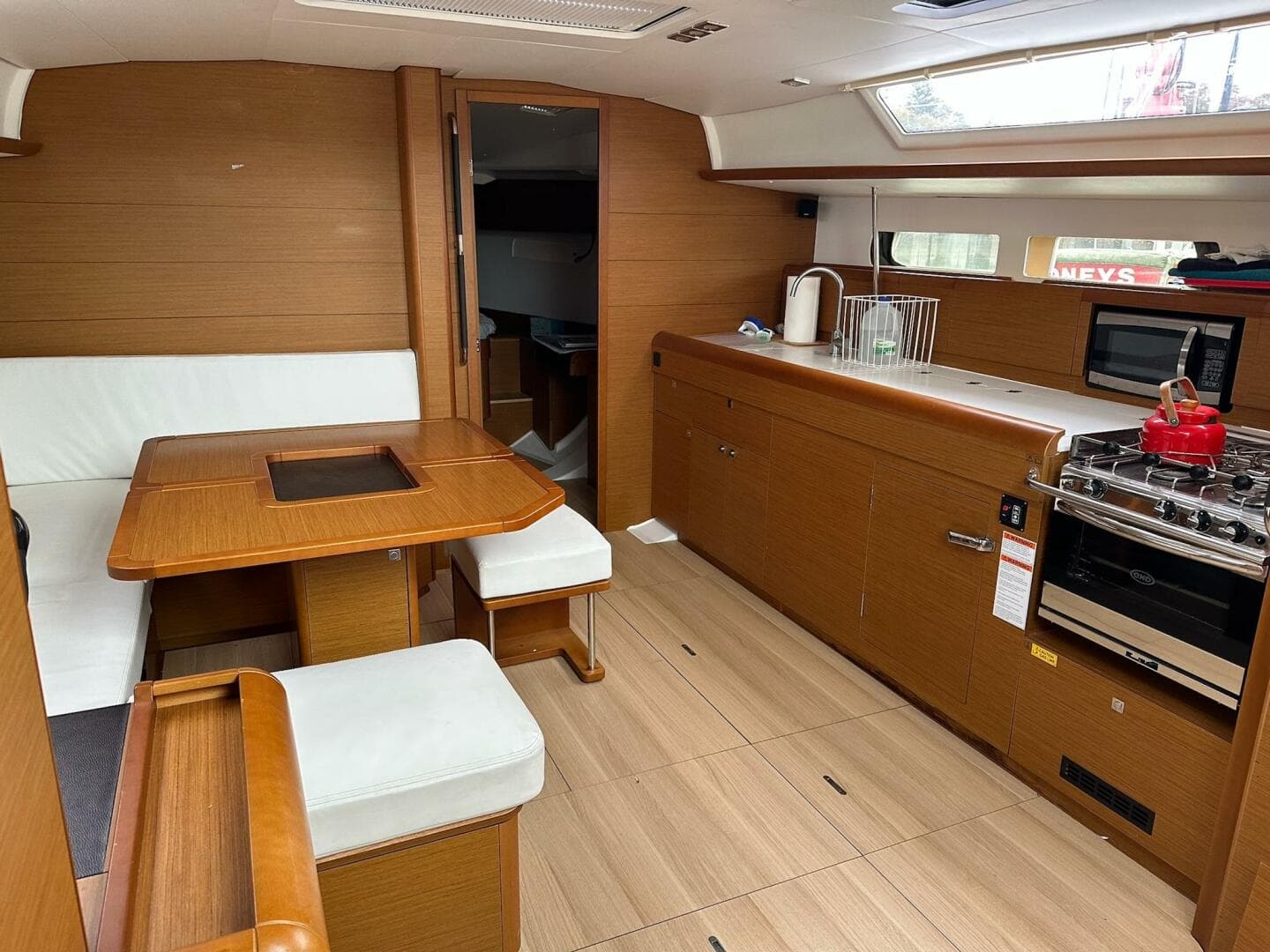2018 Jeanneau Sun Odyssey 479
