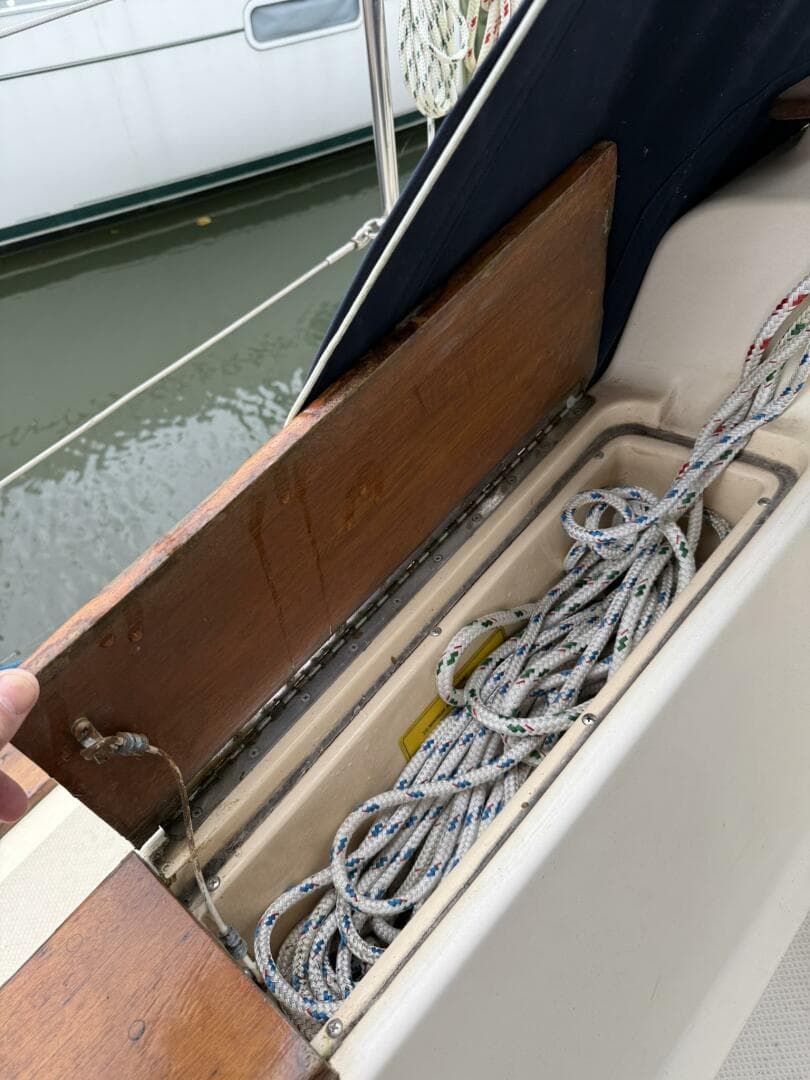 1991 Island Packet IP-29