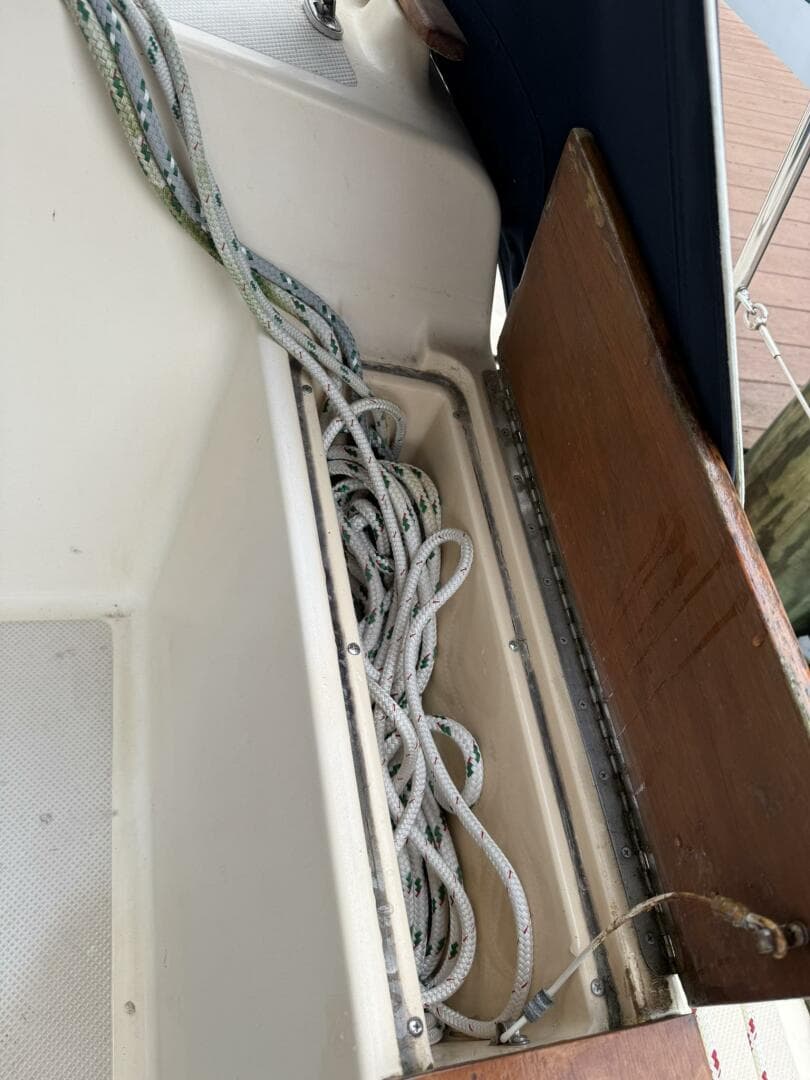 1991 Island Packet IP-29