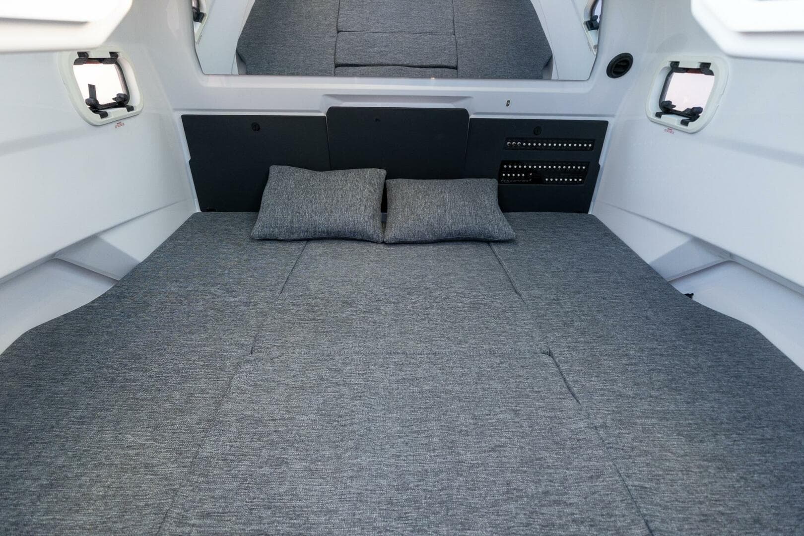 2026 Axopar Cross Cabin