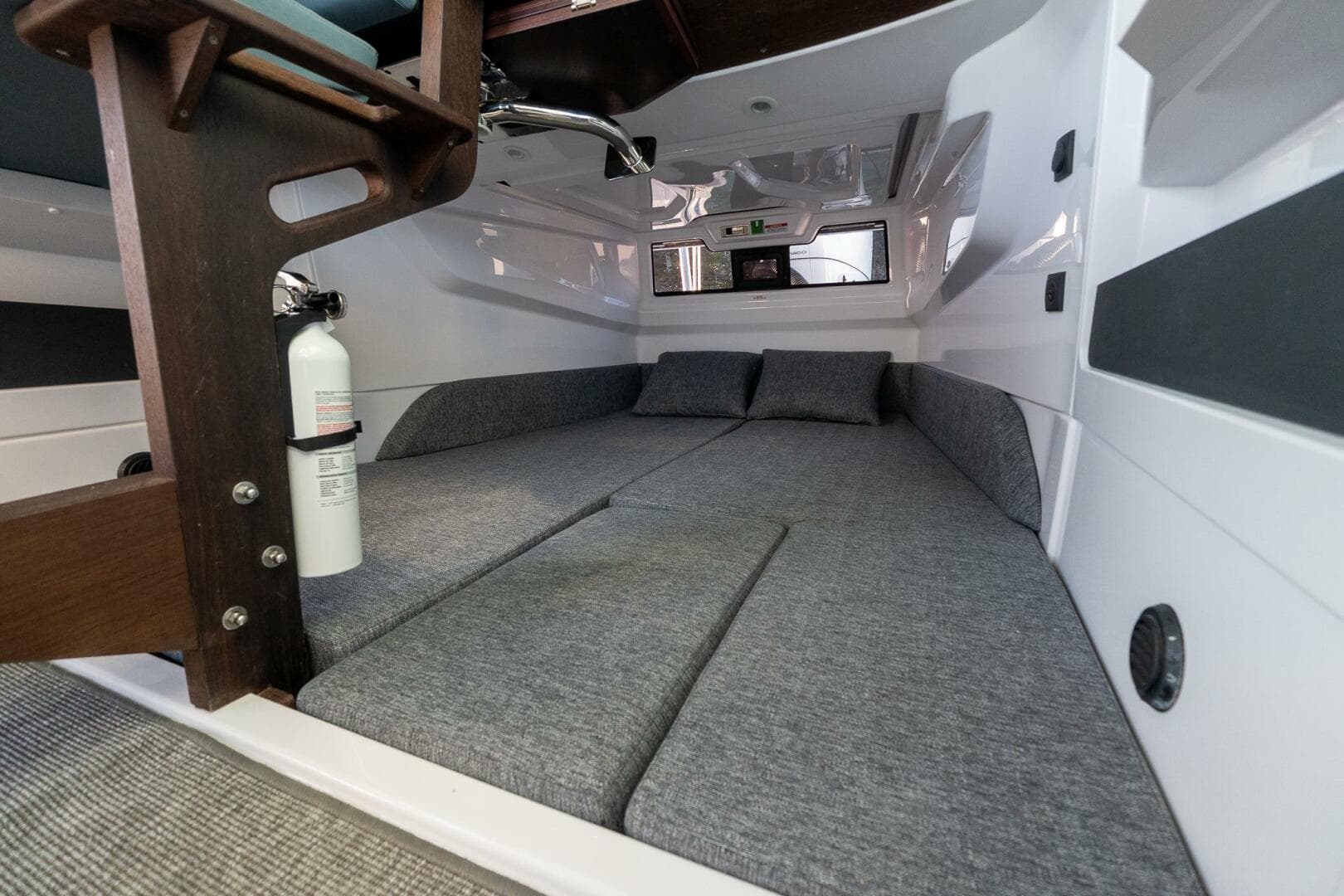 2026 Axopar Cross Cabin