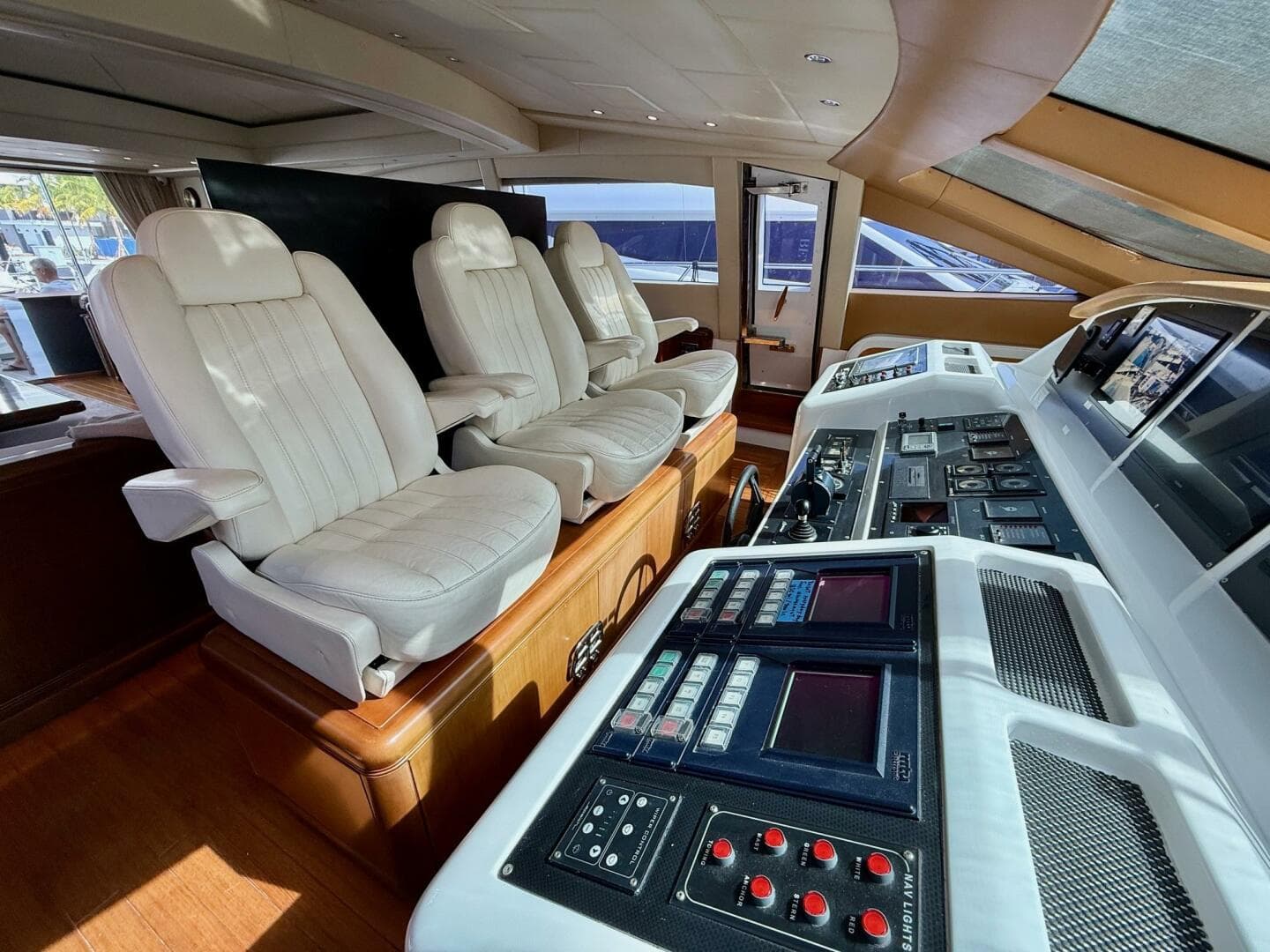 2005 Mangusta 92