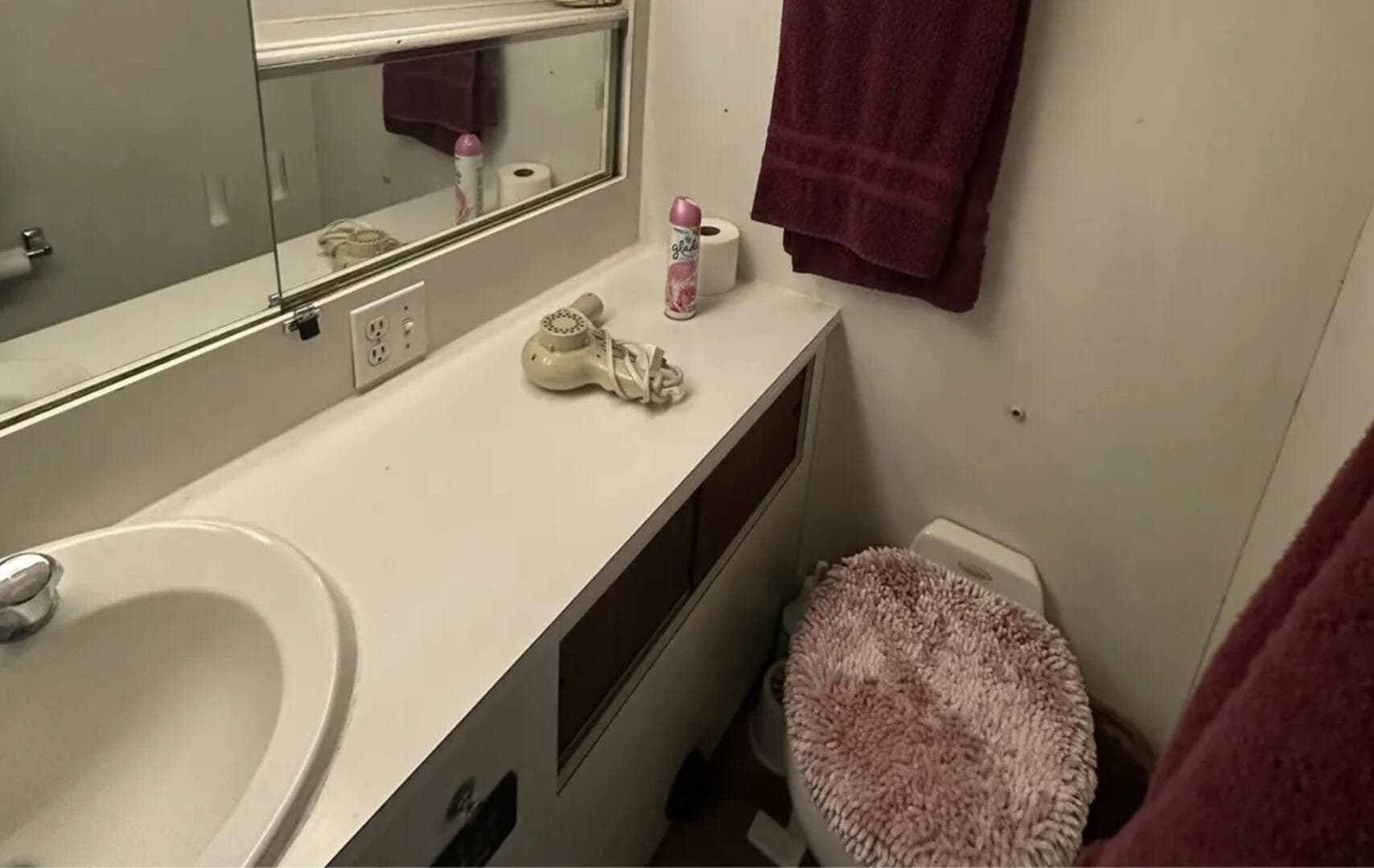 1974 Hatteras 58 Yachtfish