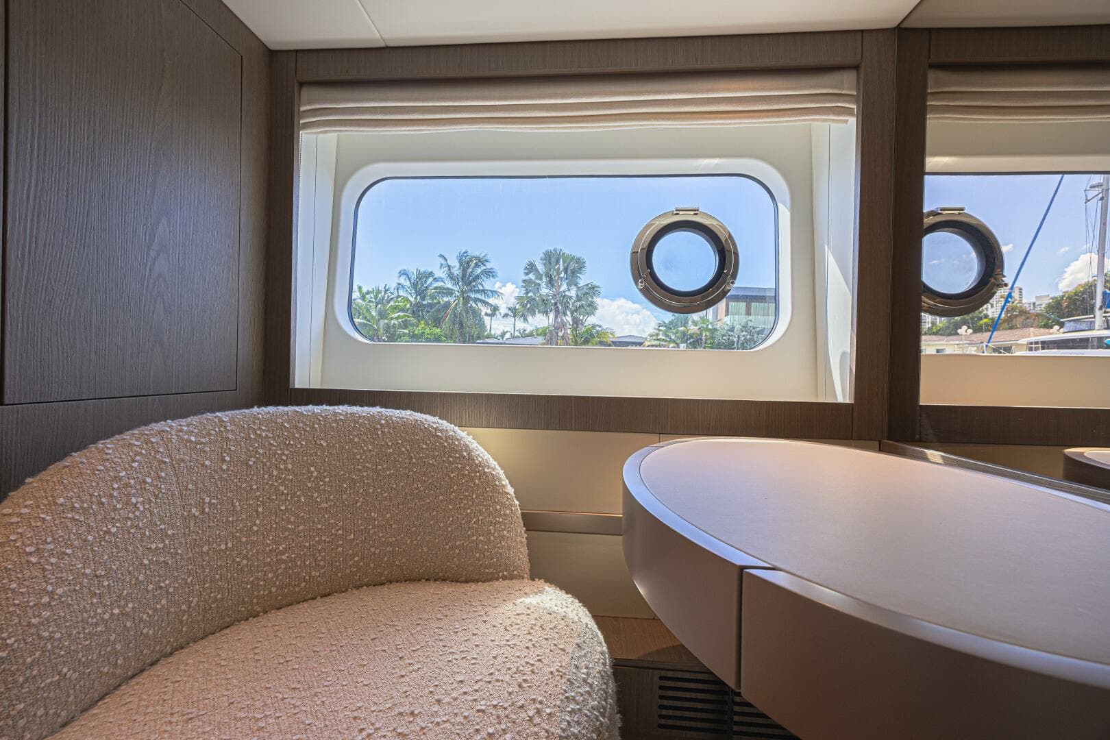 2022 Azimut Magellano 66