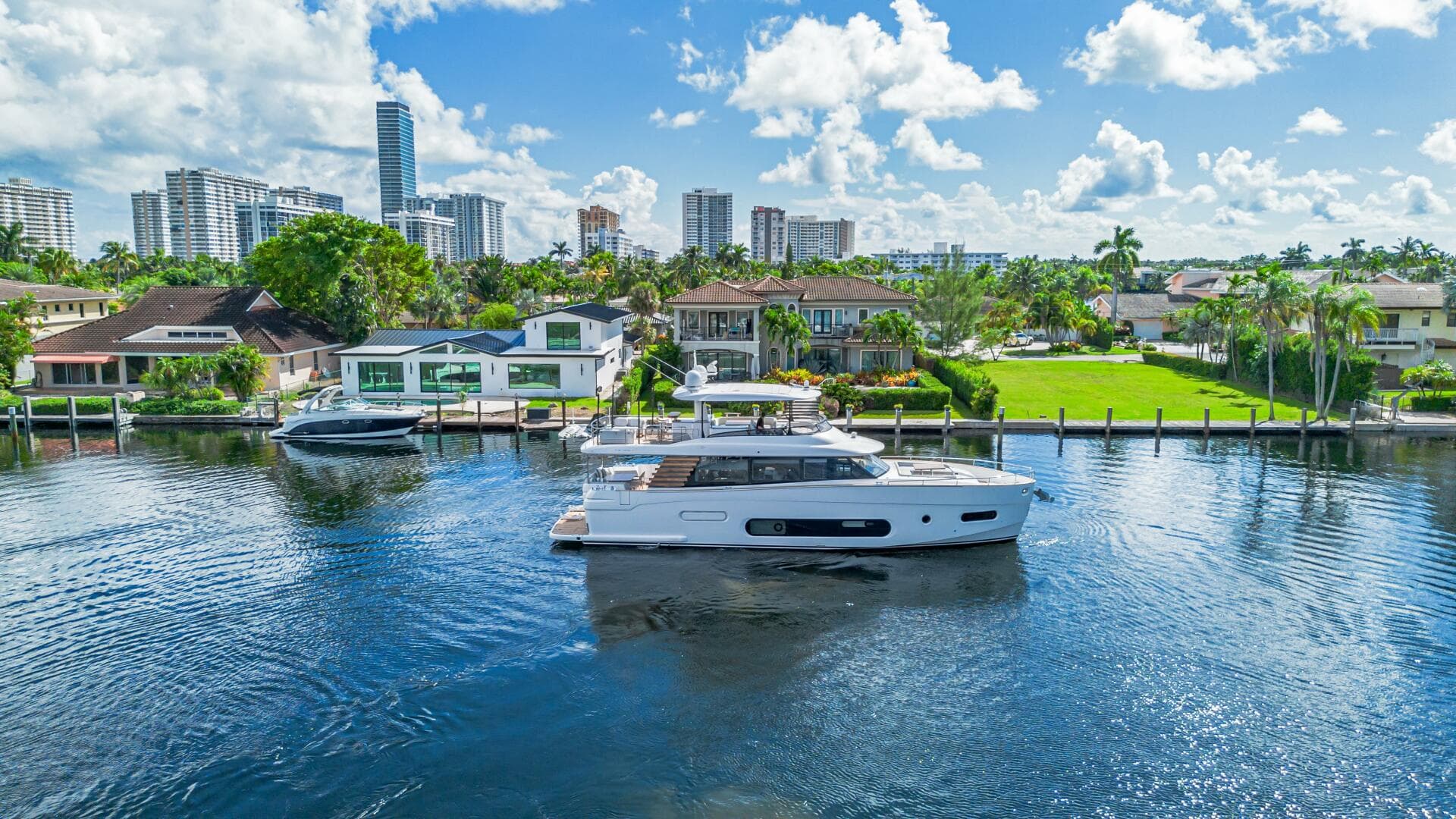 2022 Azimut Magellano 66