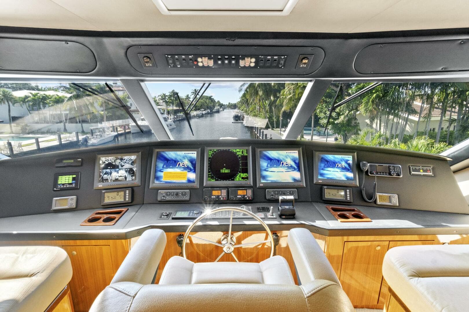 2008 Viking 74 Enclosed Bridge